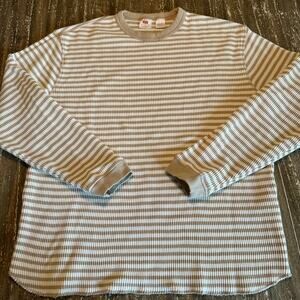 Levi’s Thermal Men’s Relaxed Fit Striped Long Sleeve Shirt Tan Cream, Medium